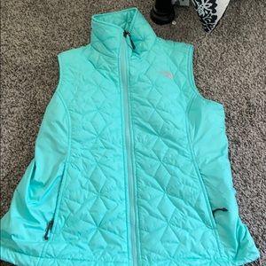 North face vest